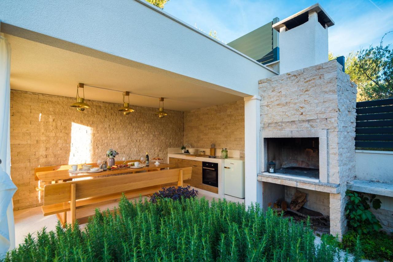 Villa Vruja Pisak Esterno foto
